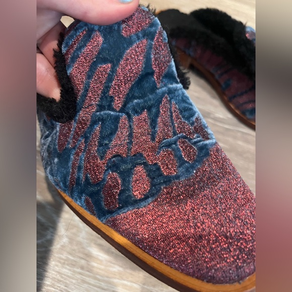 Free People Butterfly Effect Slip Mules/Slippers Wood Bottom Fur Lining Size 38 - Picture 9 of 15